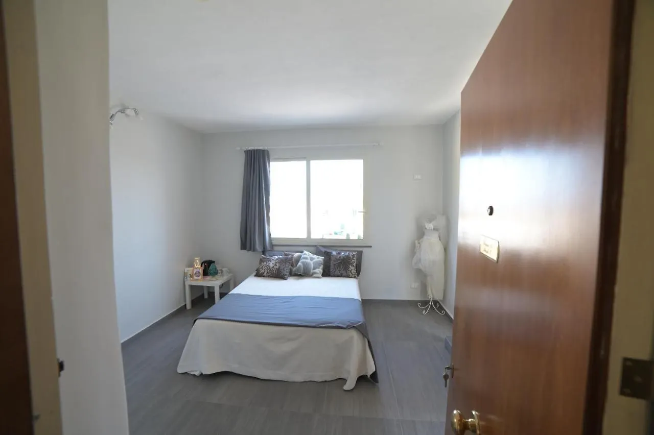 Stanzina Della Baronessa Bed & Breakfast Carini